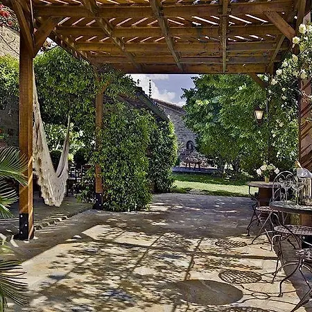 The Montali Landhaus *