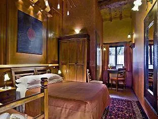 The Montali * Tavernelle